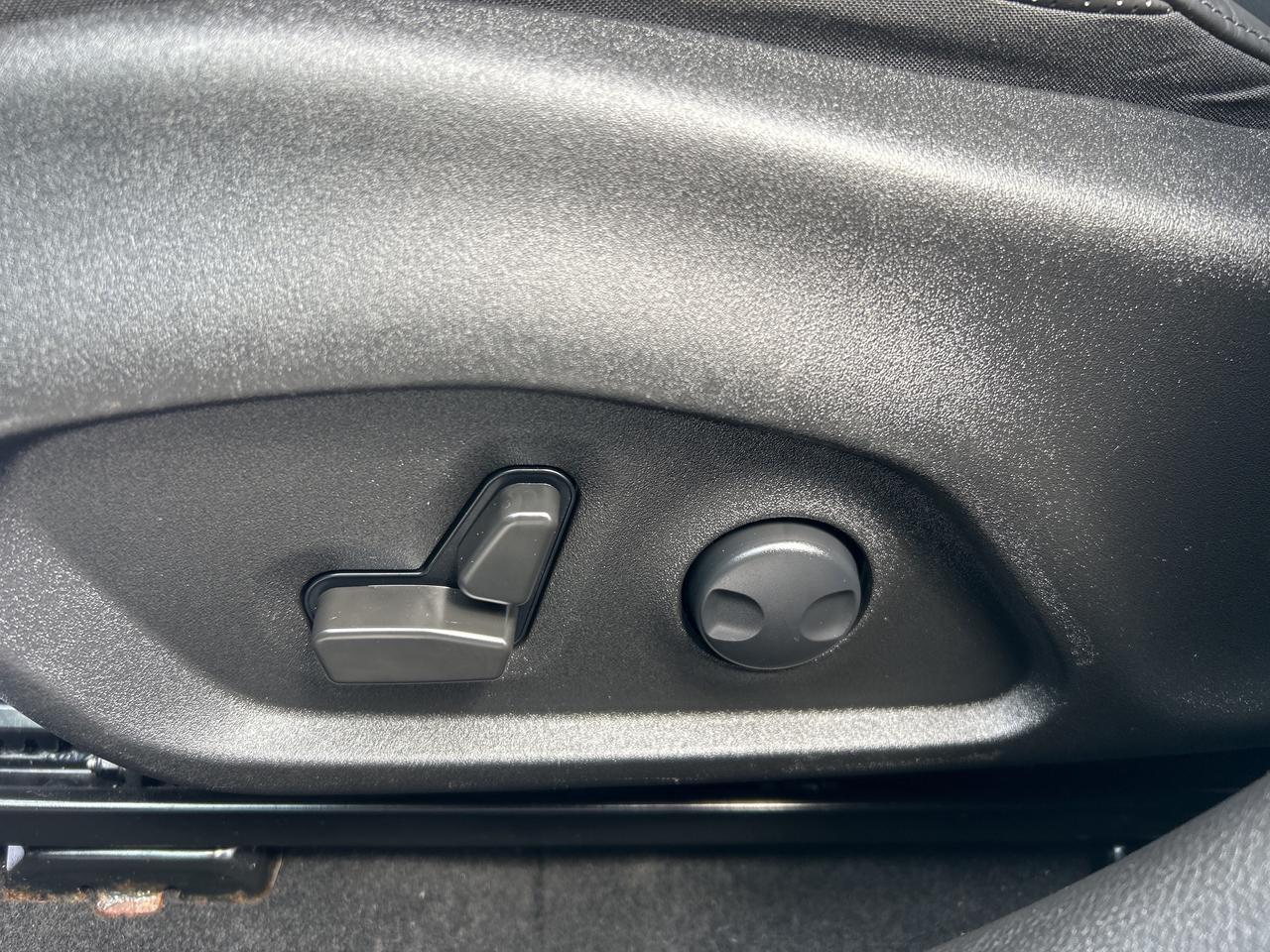 2022 Jeep Renegade ALTITUDE/4X4/LEATHER/BACK UP CAM CALL PICTON Photo