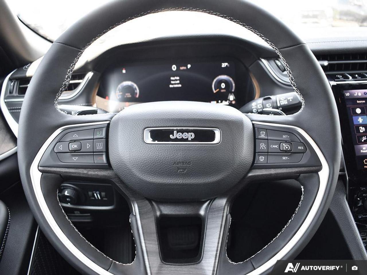 2025 Jeep Grand Cherokee L Limited 4dr 4x4 Photo