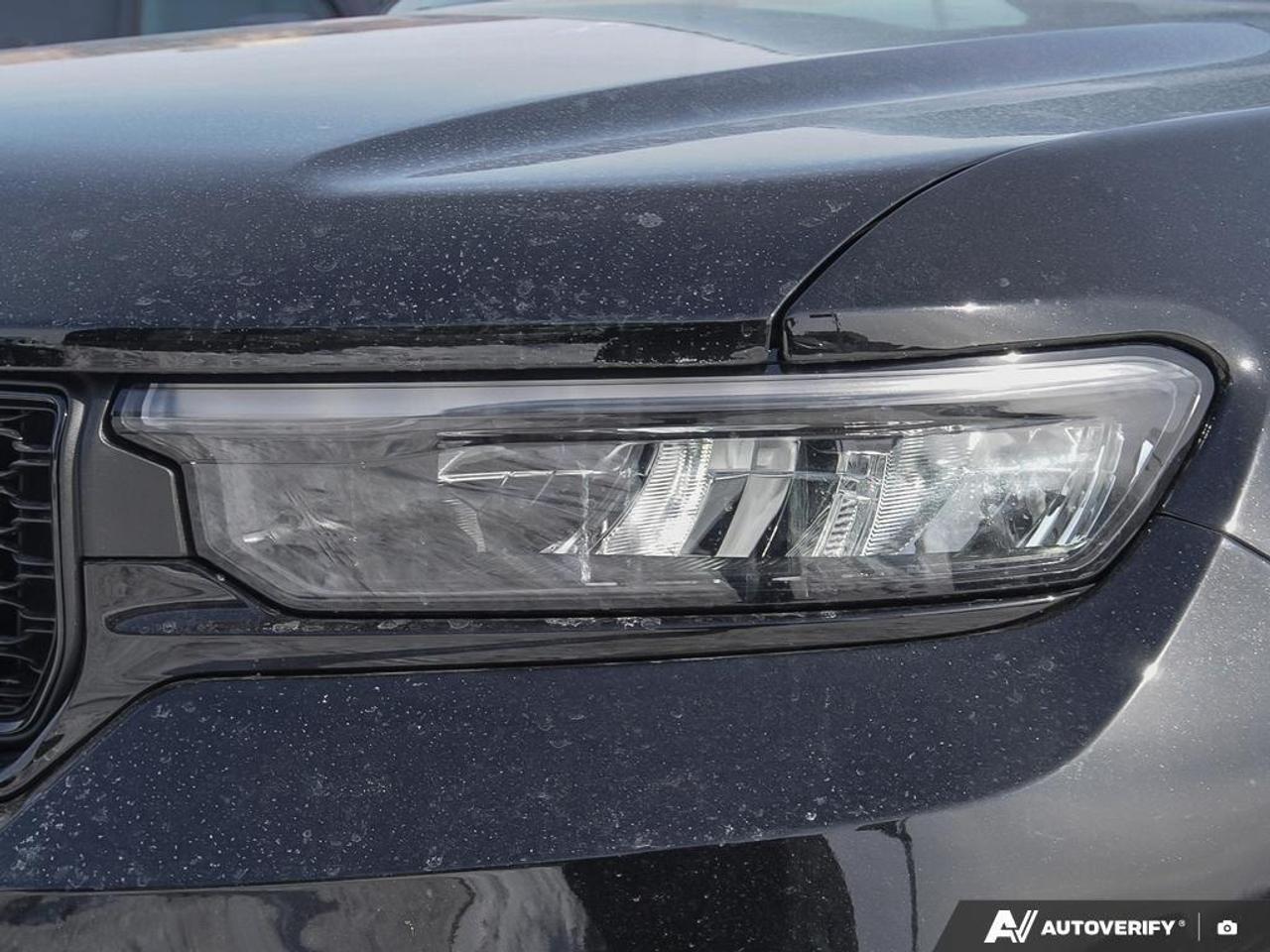2025 Jeep Grand Cherokee Laredo 4dr 4x4 Photo