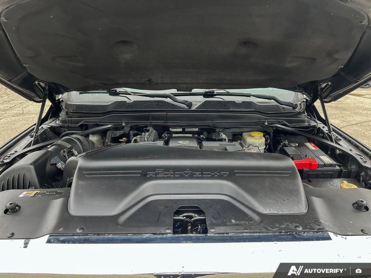 2019 RAM 2500 Laramie | 6.7L Cummins Diesel | Leather | Nav | Sunroof | Cooled + Heated Seats | New Tires | Photo