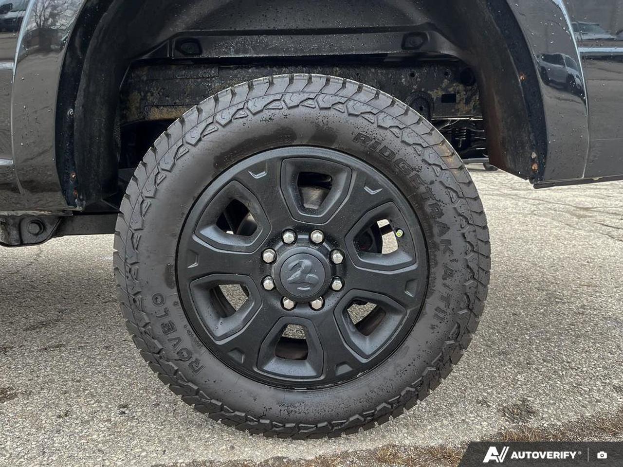 2019 RAM 2500 Laramie | 6.7L Cummins Diesel | Leather | Nav | Sunroof | Cooled + Heated Seats | New Tires | Photo