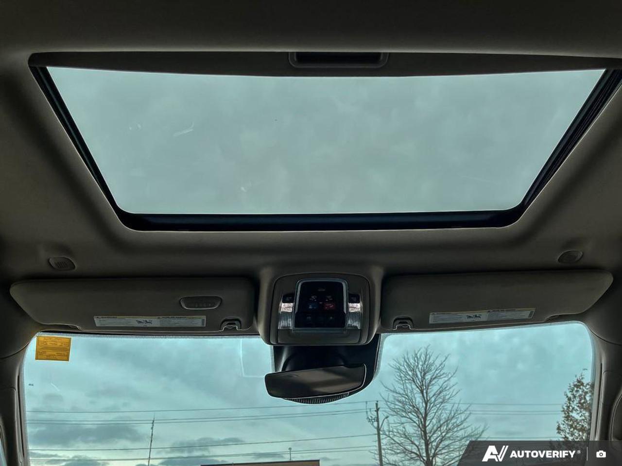 2019 RAM 2500 Laramie | 6.7L Cummins Diesel | Leather | Nav | Sunroof | Cooled + Heated Seats | New Tires | Photo