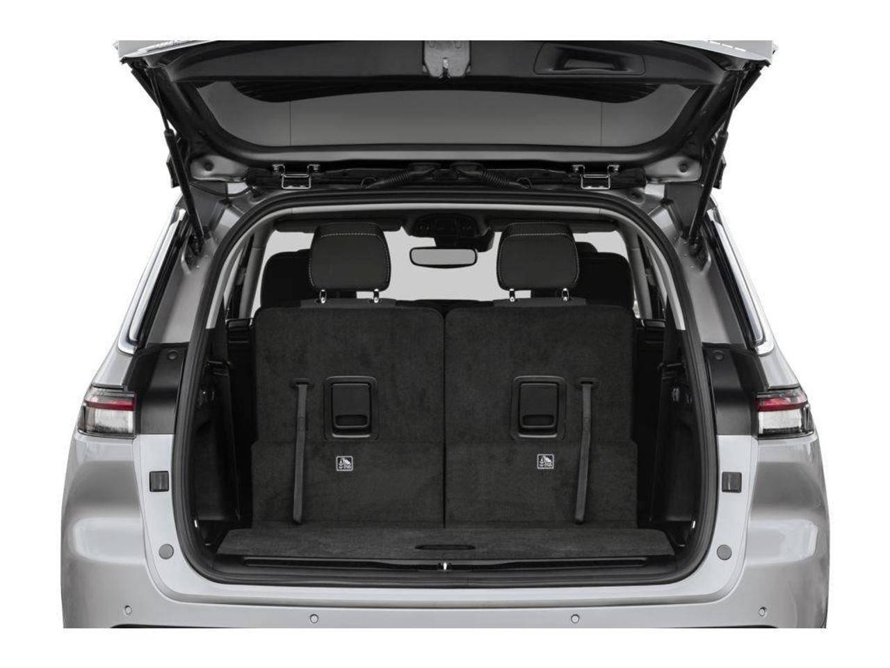 2025 Jeep Grand Cherokee L Limited 4dr 4x4 Photo