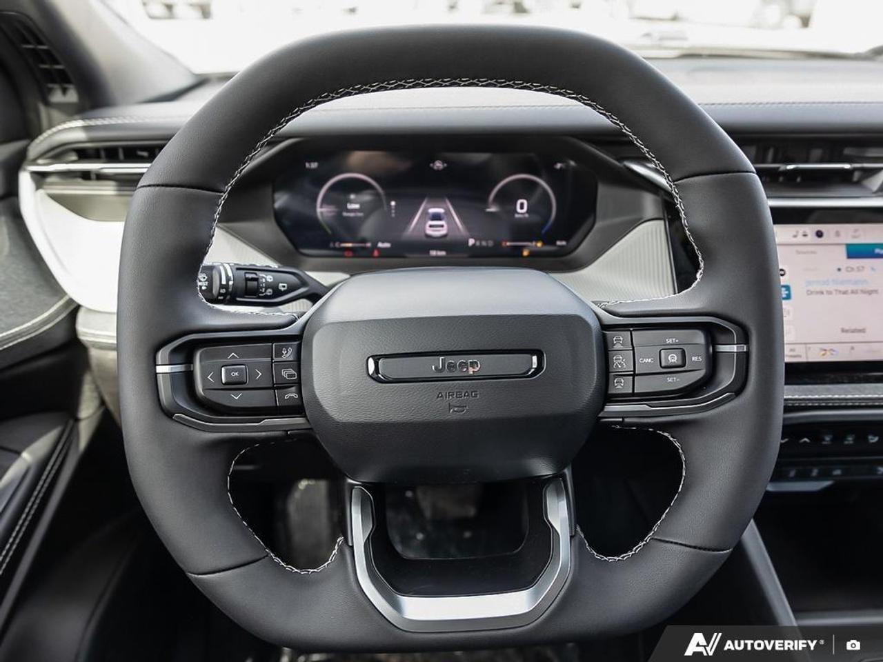 2026 Jeep Cherokee Laredo/Limited 4dr 4x4 Photo