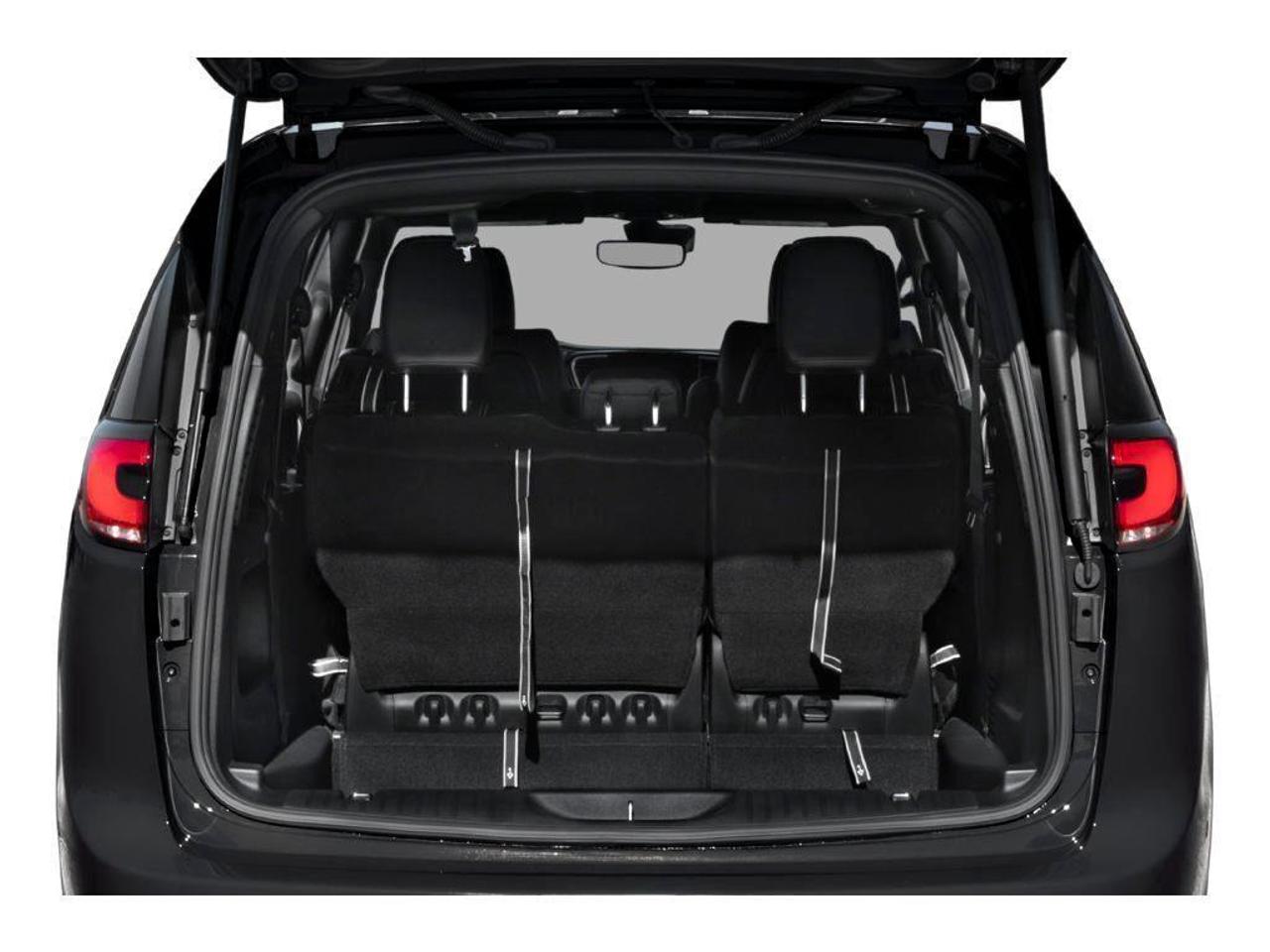 2026 Chrysler Pacifica Select Front-Wheel Drive Passenger Van Photo