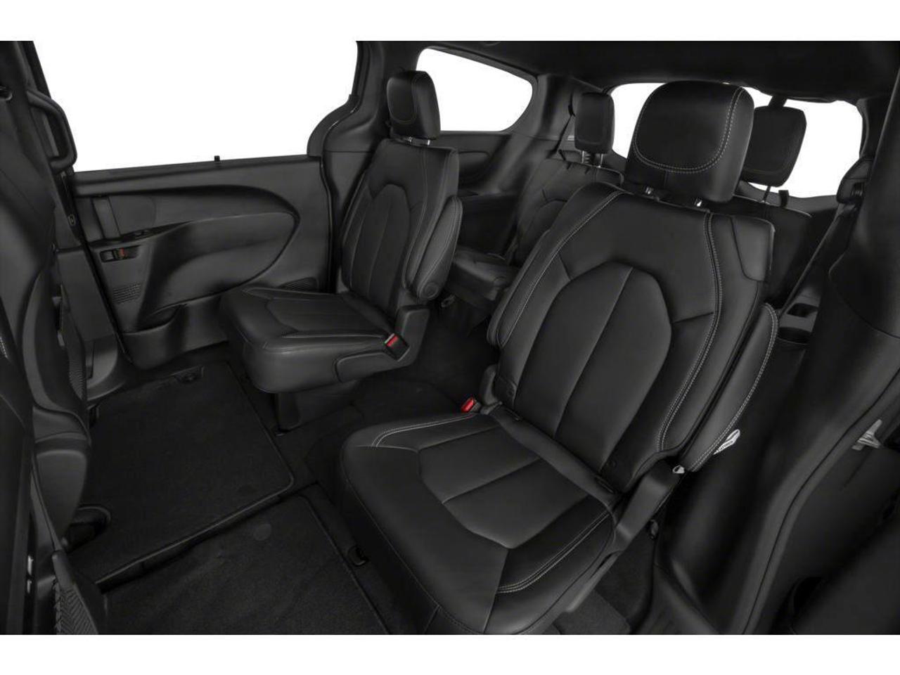 2026 Chrysler Pacifica Select Front-Wheel Drive Passenger Van Photo