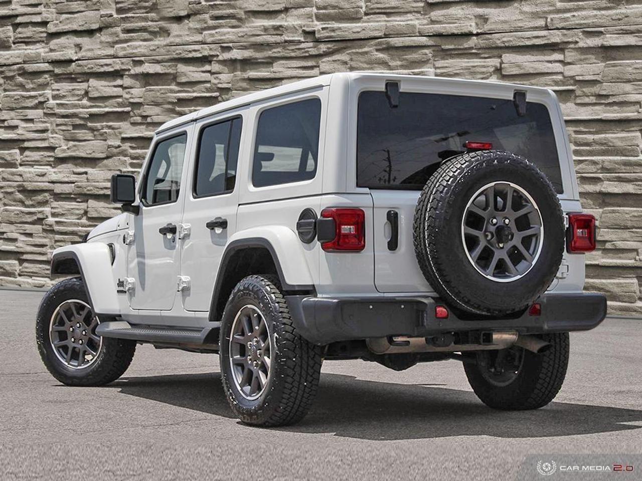 2021 Jeep WRANGLER UNLIMITED Sahara 4dr 4x4 Photo