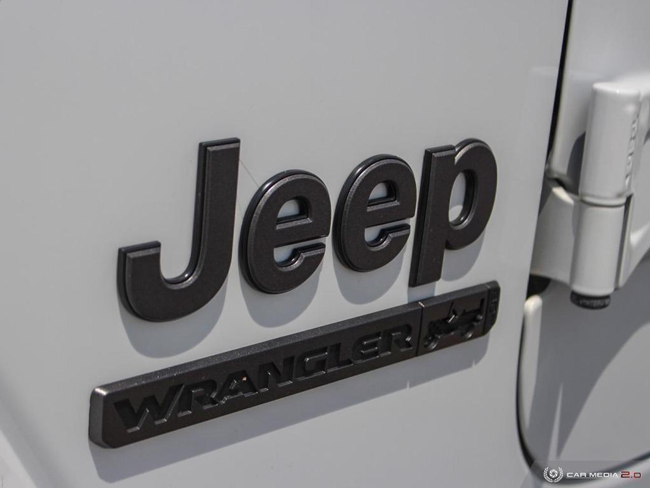 2021 Jeep WRANGLER UNLIMITED Sahara 4dr 4x4 Photo