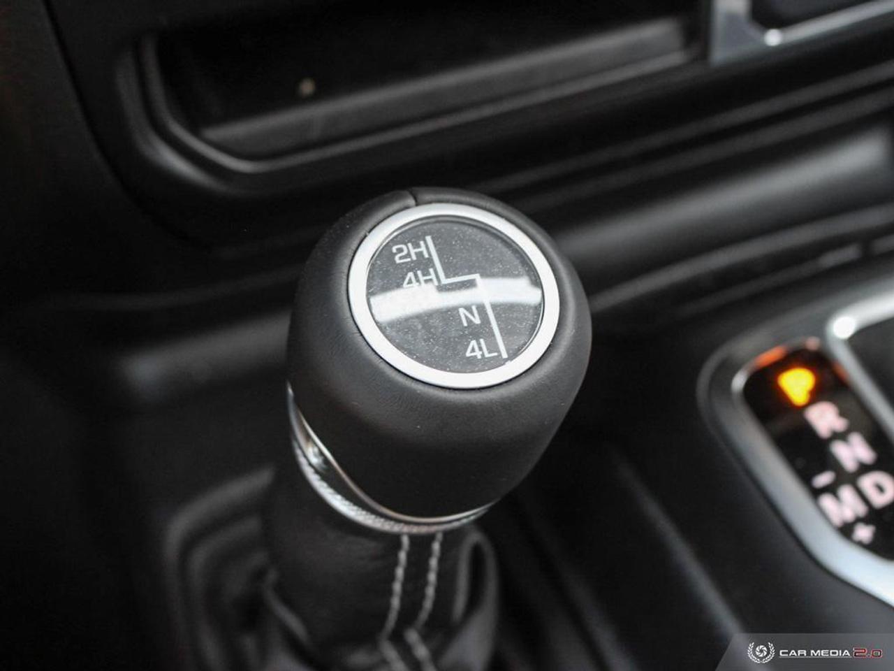 2021 Jeep WRANGLER UNLIMITED Sahara 4dr 4x4 Photo