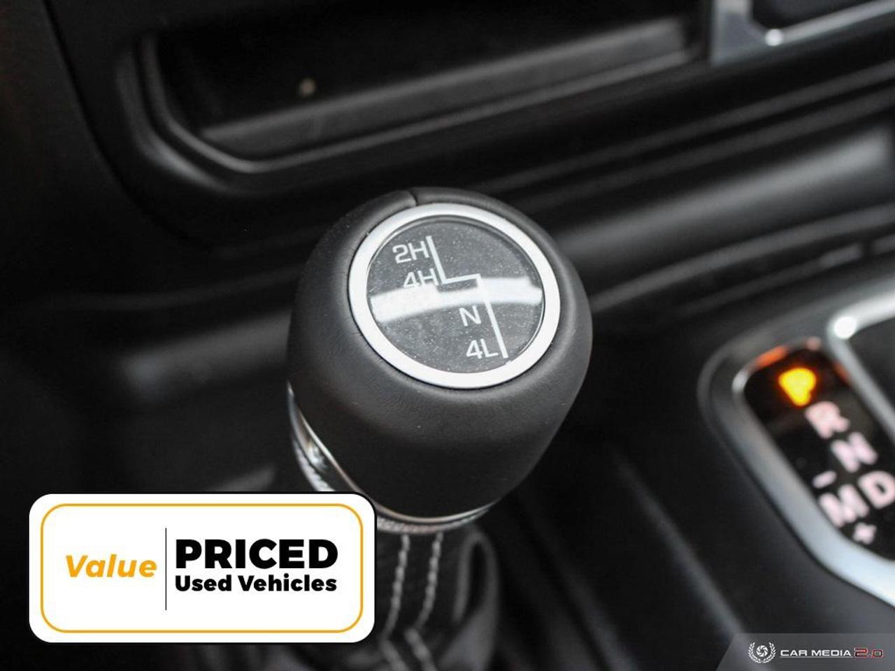 2021 Jeep WRANGLER UNLIMITED Sahara 4dr 4x4 Photo
