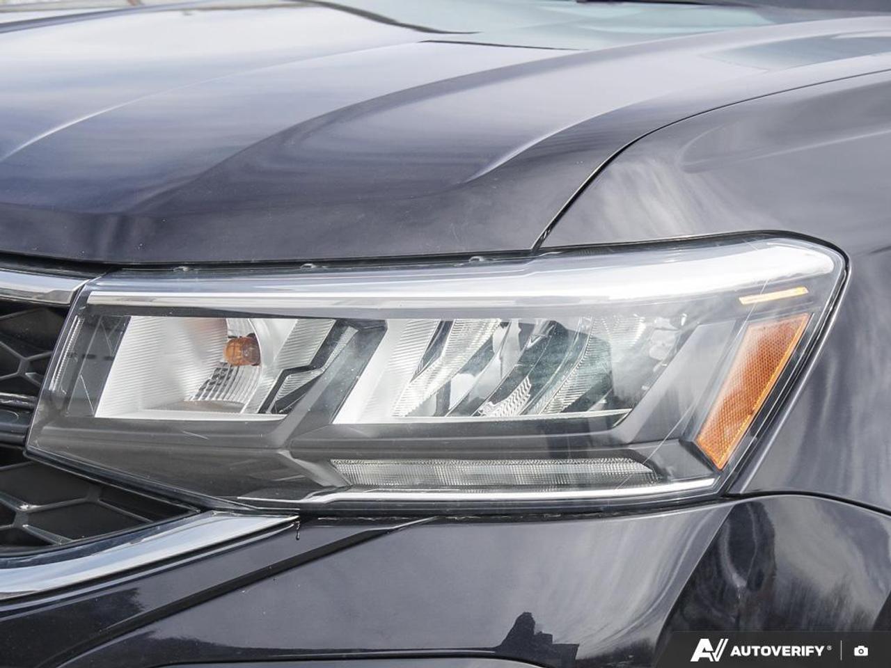 2024 Volkswagen Taos Trendline 4dr Front-Wheel Drive Photo