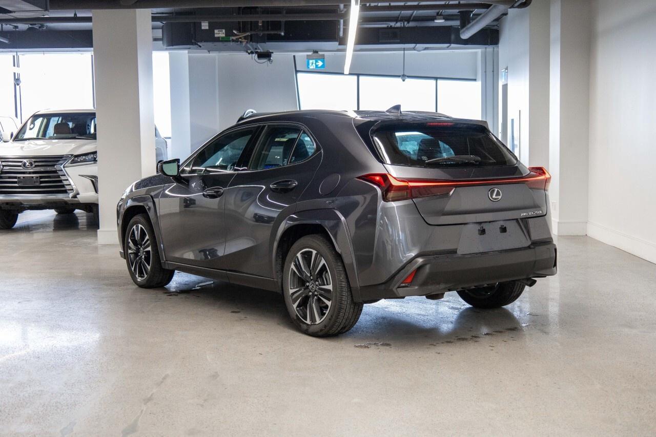 2024 Lexus UX 250h Premium Pkg Lexus Certified Welcome Trades Photo3