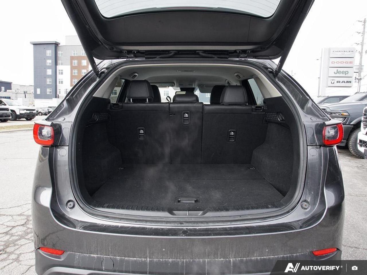 2025 Mazda CX-5  Photo