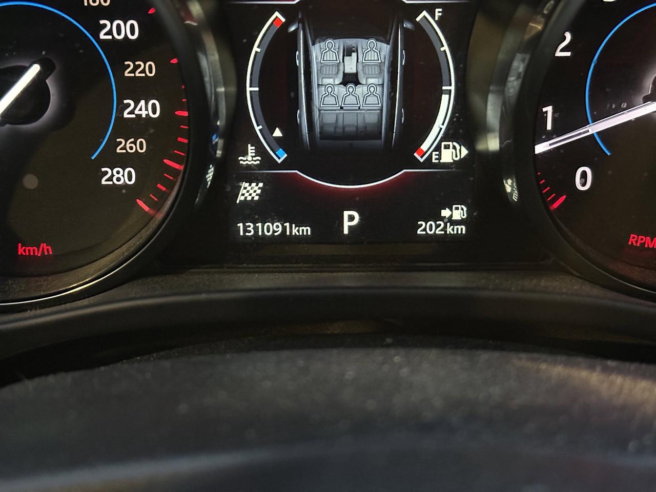 2018 Jaguar F-PACE Prestige | Reverse Cam | Heated Seats Photo