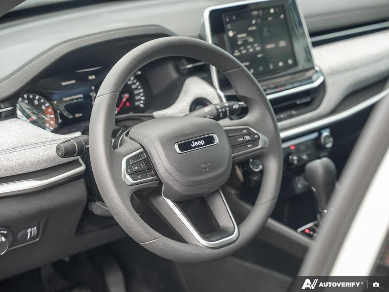 2025 Jeep Compass Sport 4dr 4x4 Photo