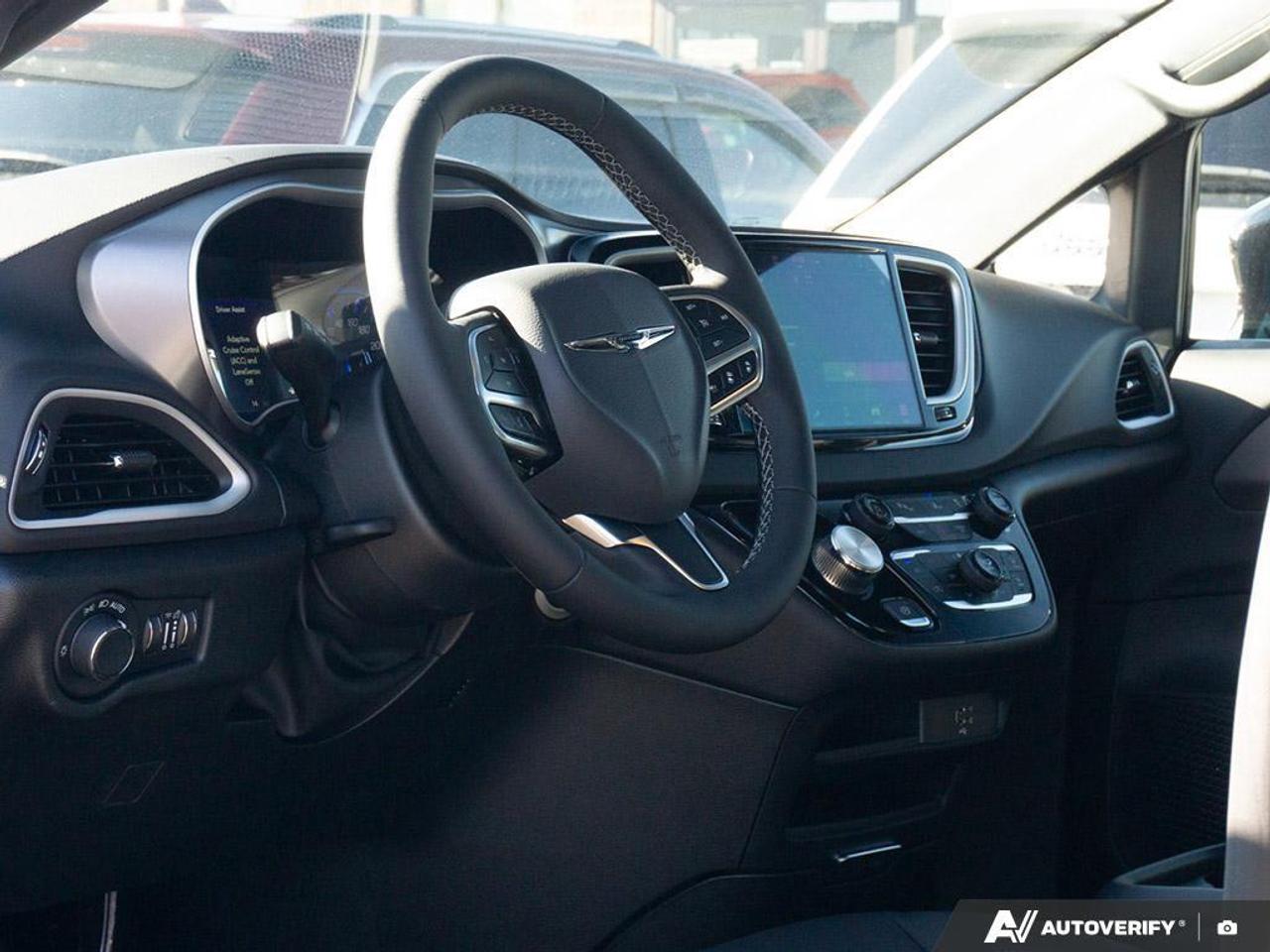 2026 Chrysler Grand Caravan SXT Front-Wheel Drive Passenger Van Photo