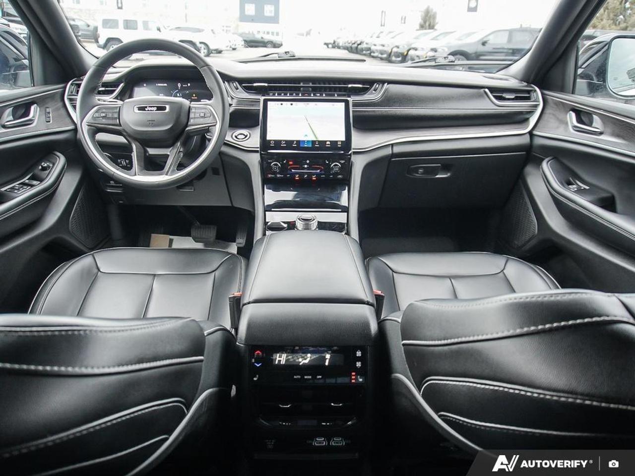 2024 Jeep Grand Cherokee L Limited 4dr 4x4 Photo