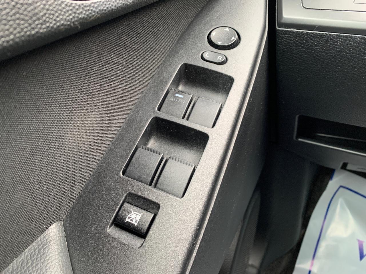 2011 Mazda MAZDA3 4dr HB Sport Auto GX Photo