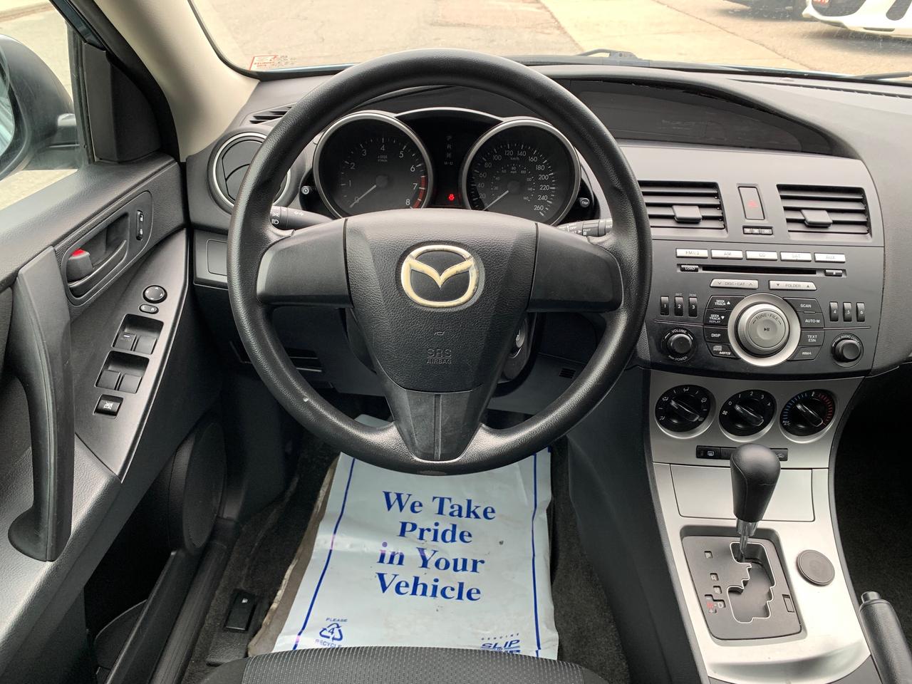 2011 Mazda MAZDA3 4dr HB Sport Auto GX Photo