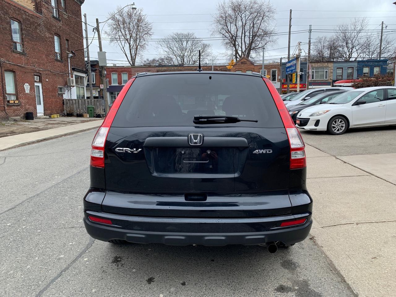 2011 Honda CR-V 4WD 5DR LX Photo