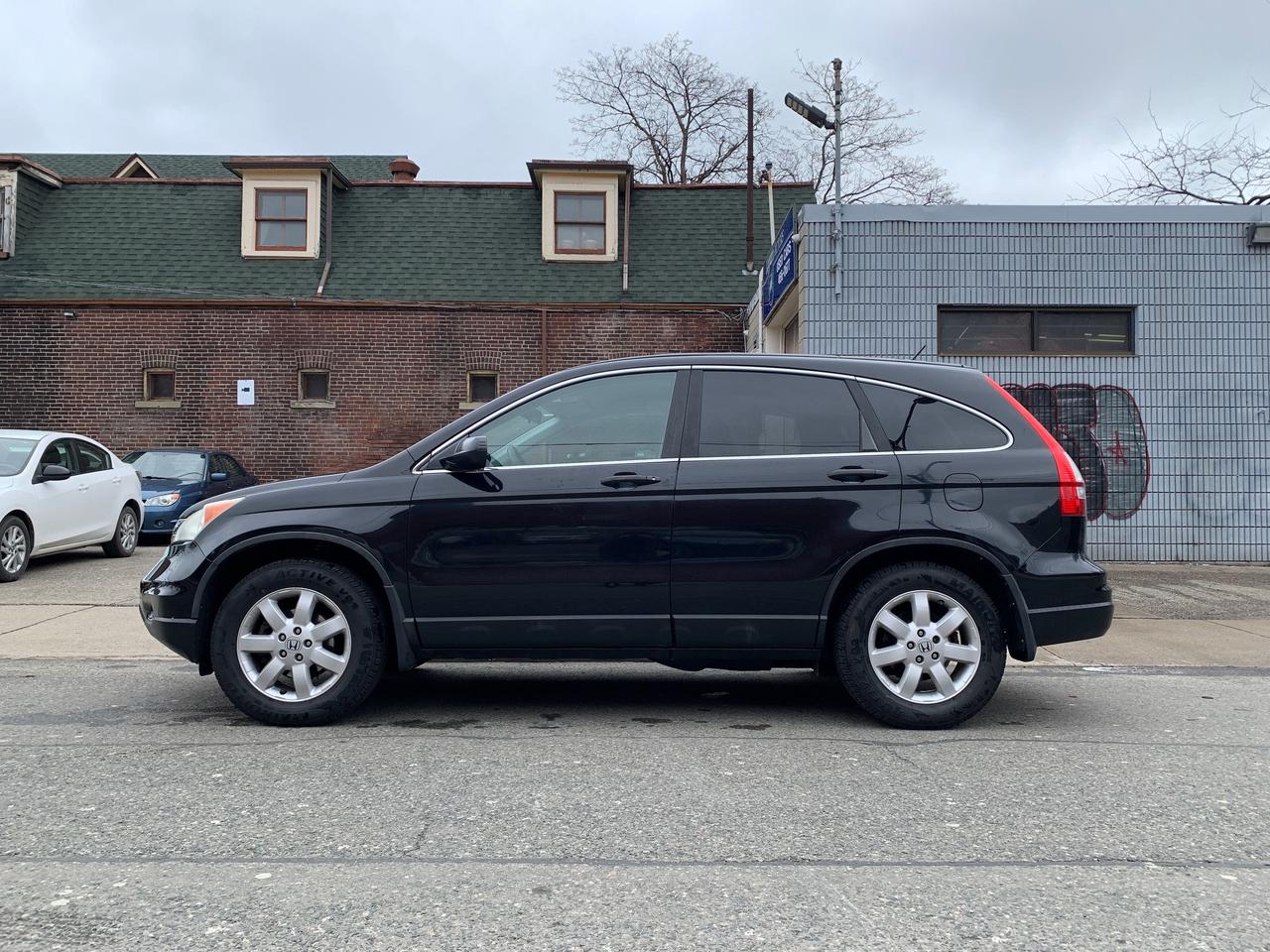 2011 Honda CR-V 4WD 5DR LX Photo