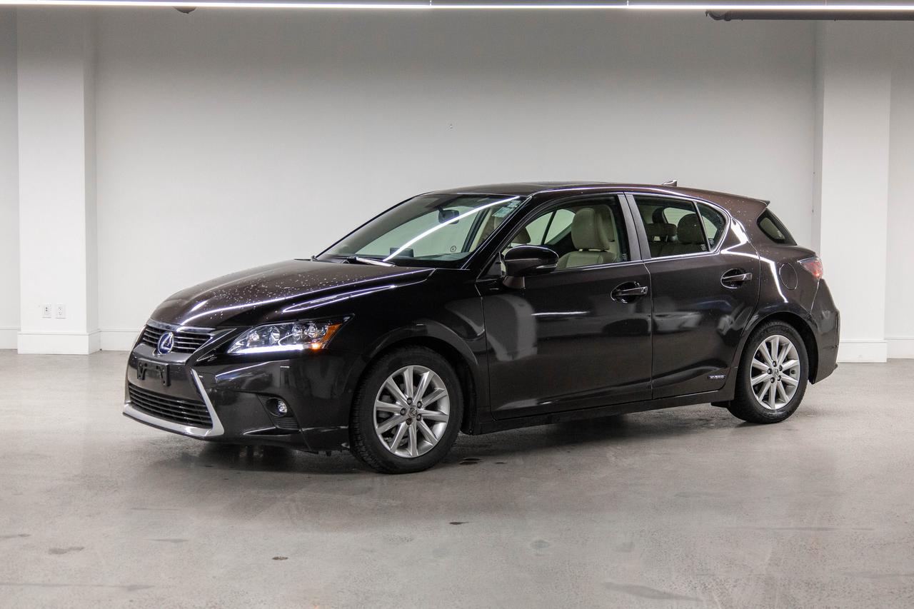 2014 Lexus CT 200h Navigation Pkg Safety Certified Welcome Trades Photo0