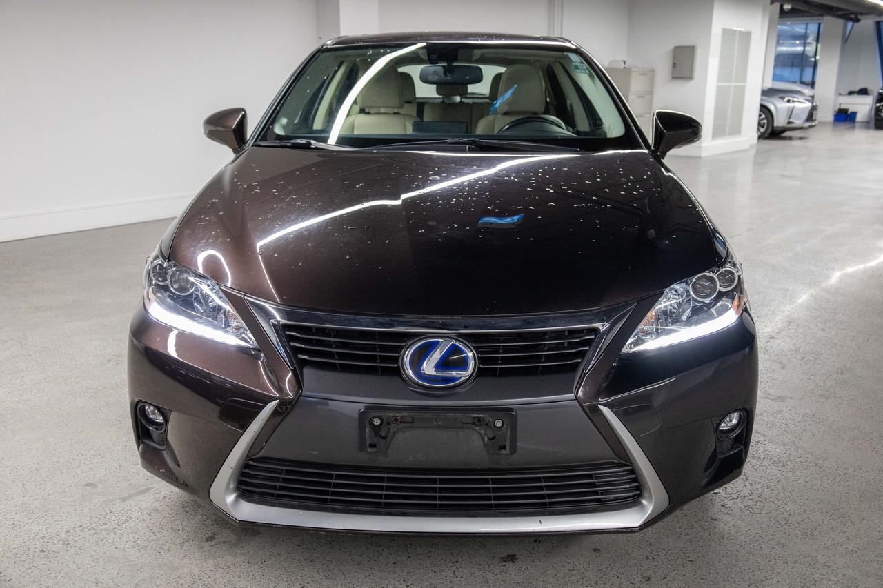 2014 Lexus CT 200h Navigation Pkg Safety Certified Welcome Trades Photo