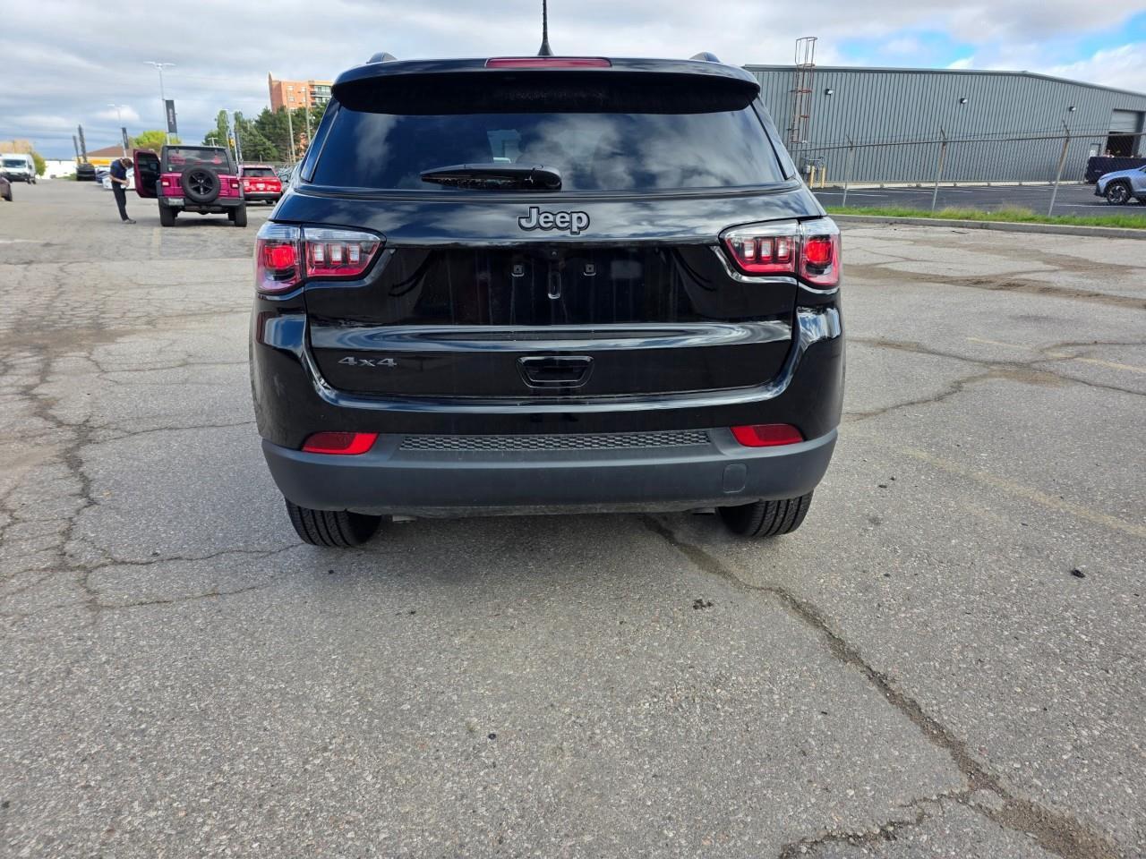 2026 Jeep Compass North 4dr 4x4 Photo5