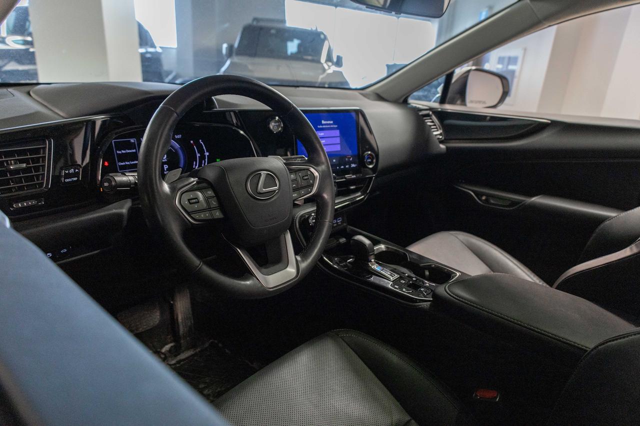2022 Lexus NX 350h Premium Pkg Safety Certified Welcome Trades Photo