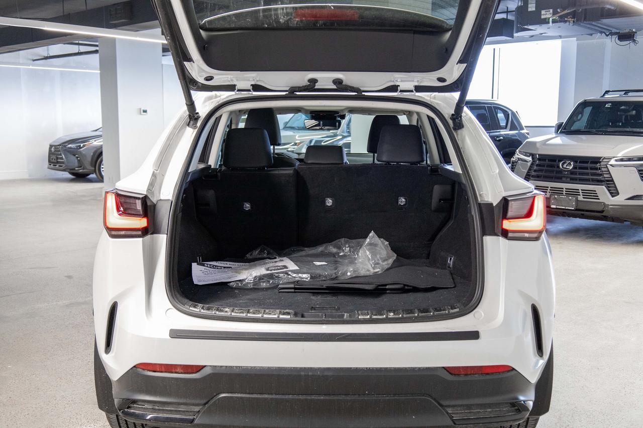 2022 Lexus NX 350h Premium Pkg Safety Certified Welcome Trades Photo