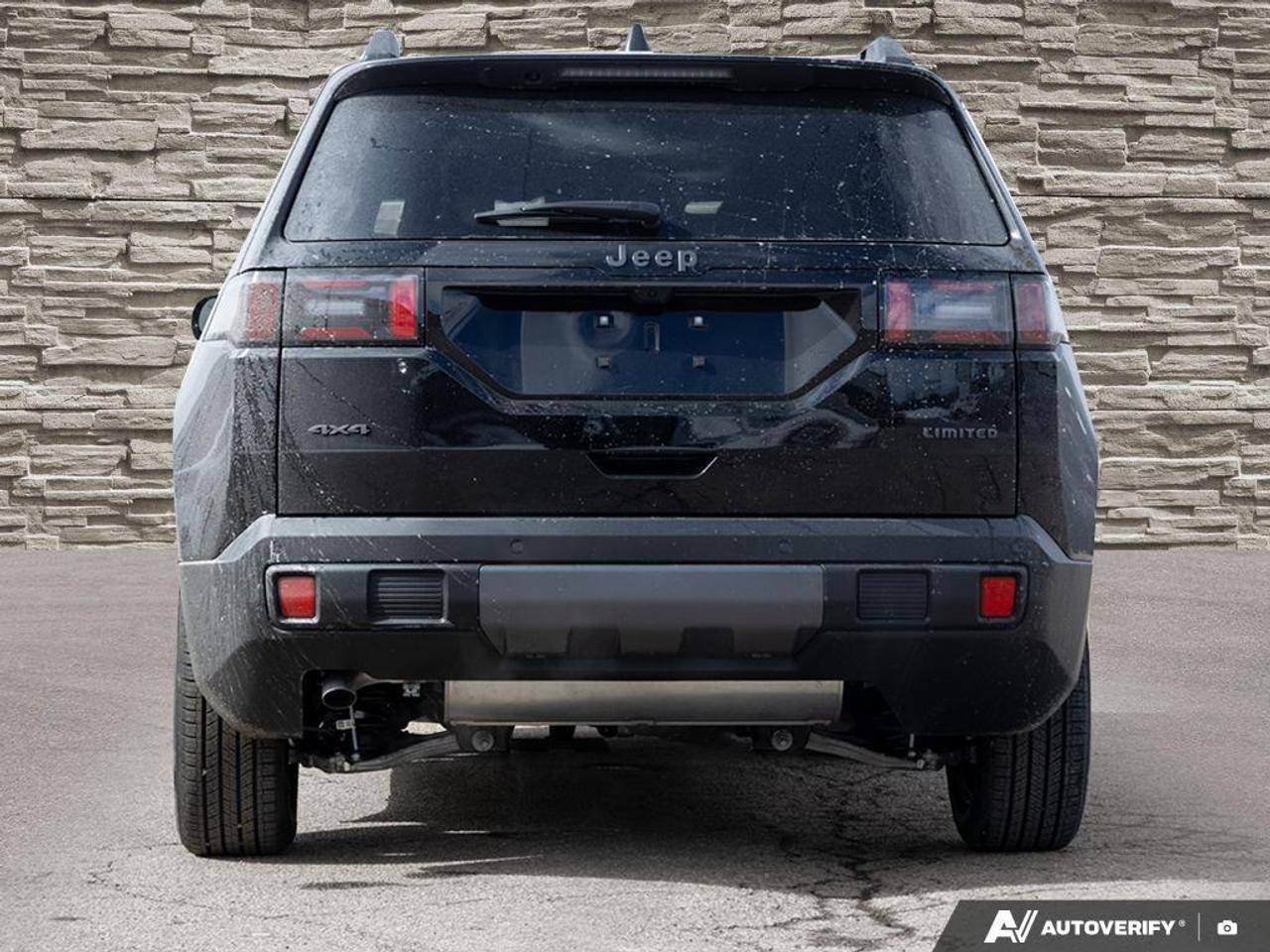2026 Jeep Cherokee Laredo/Limited 4dr 4x4 Photo
