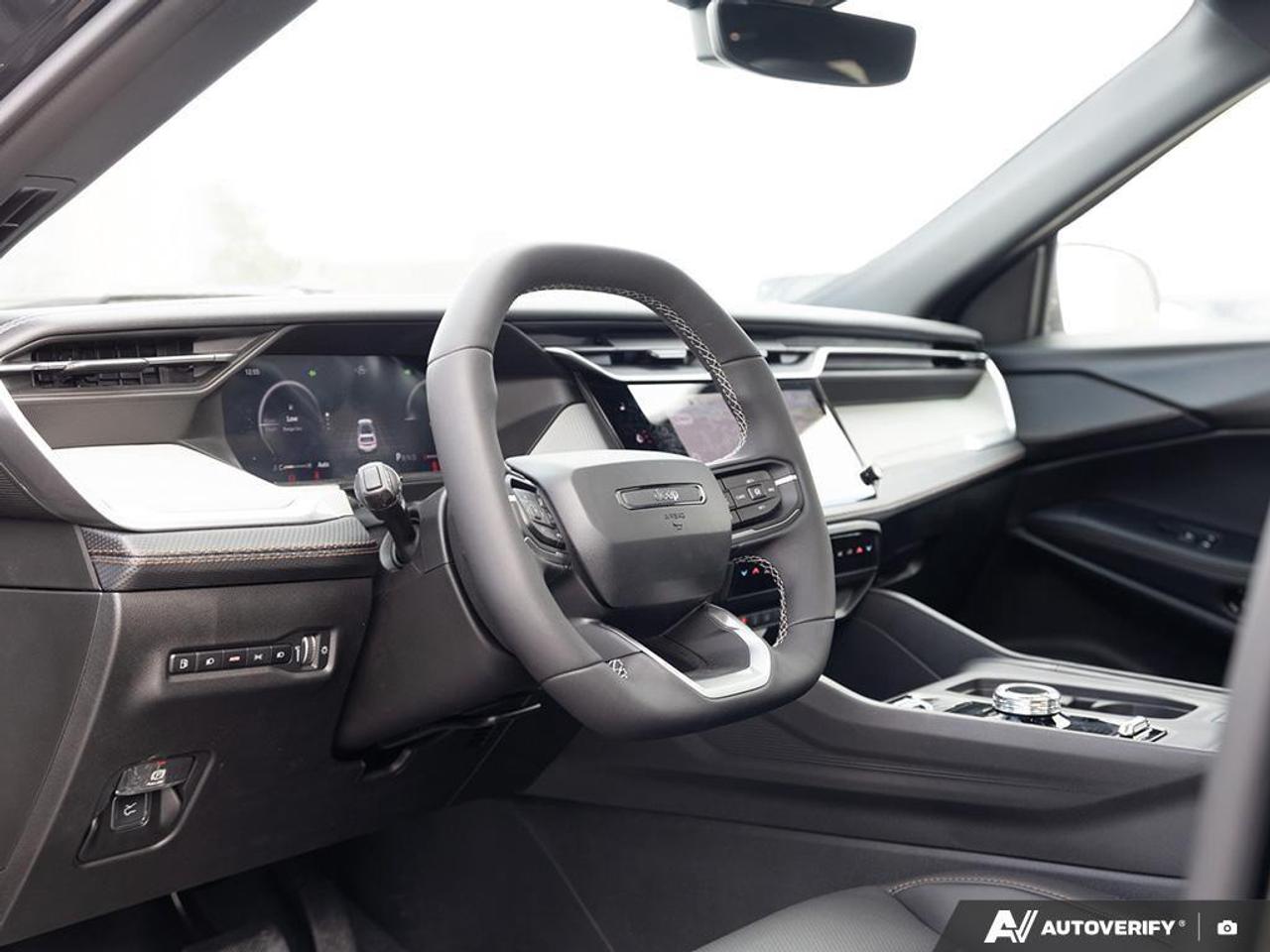 2026 Jeep Cherokee Laredo/Limited 4dr 4x4 Photo