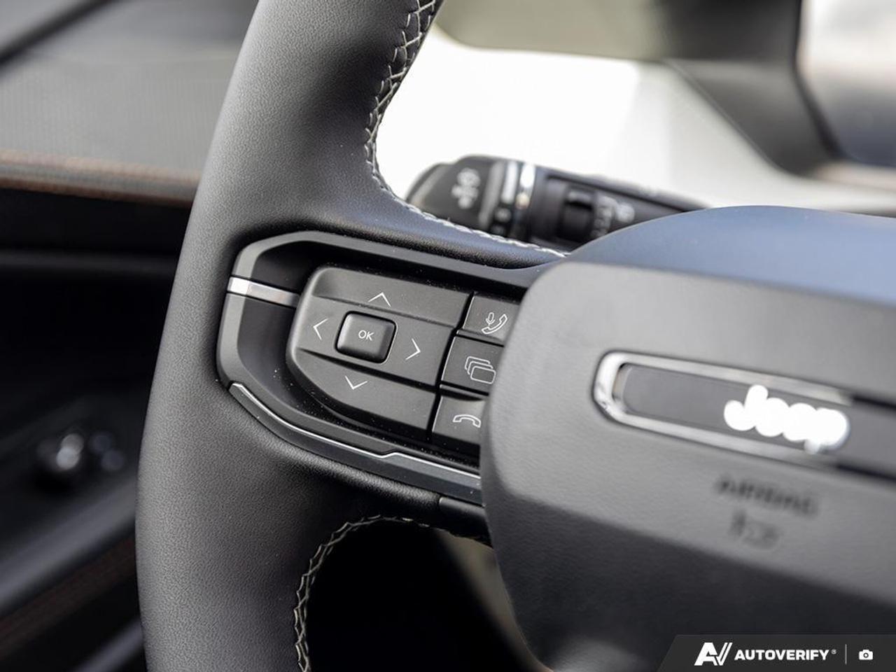 2026 Jeep Cherokee Laredo/Limited 4dr 4x4 Photo