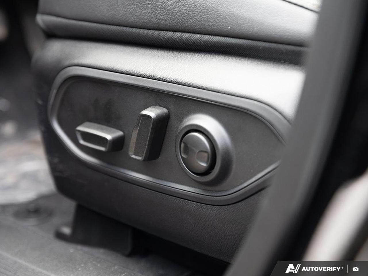 2026 Jeep Cherokee Laredo/Limited 4dr 4x4 Photo