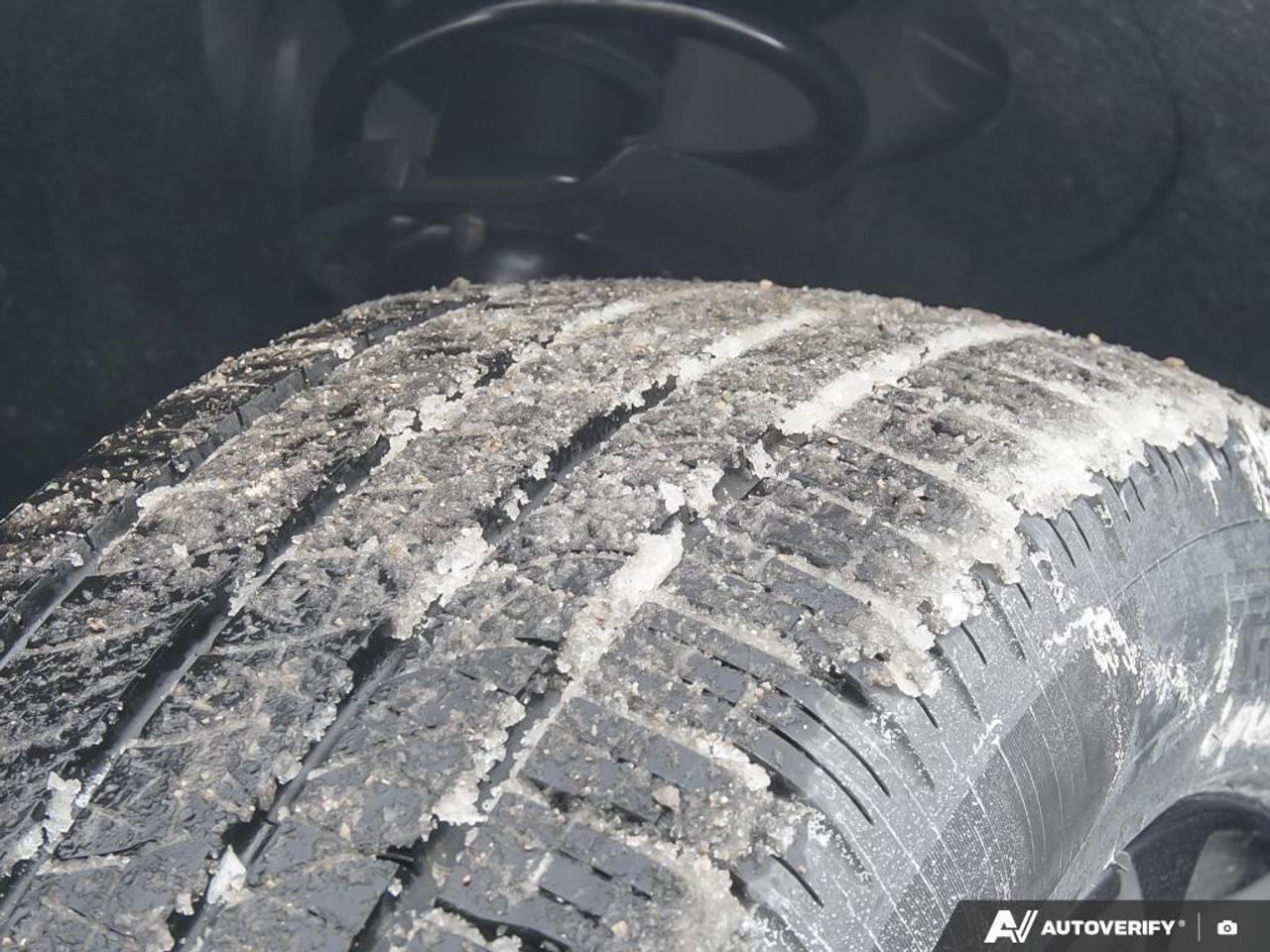 2026 Chrysler Pacifica Select Front-Wheel Drive Passenger Van Photo