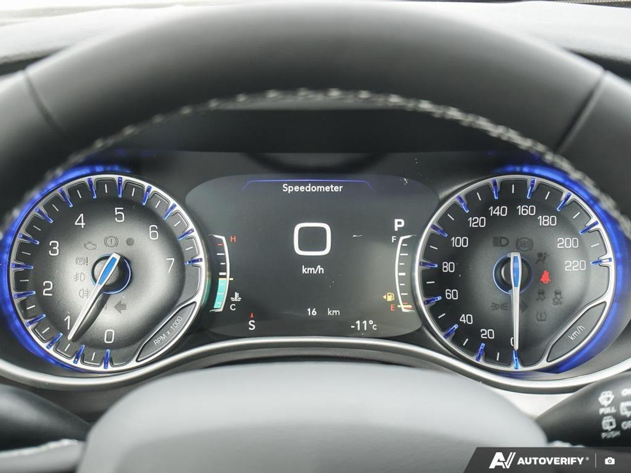 2026 Chrysler Pacifica Select Front-Wheel Drive Passenger Van Photo