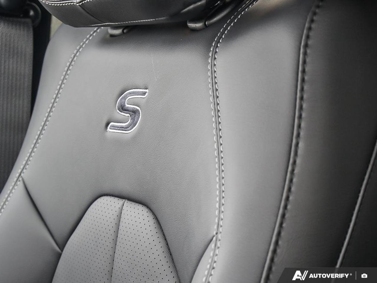 2026 Chrysler Pacifica Select Front-Wheel Drive Passenger Van Photo