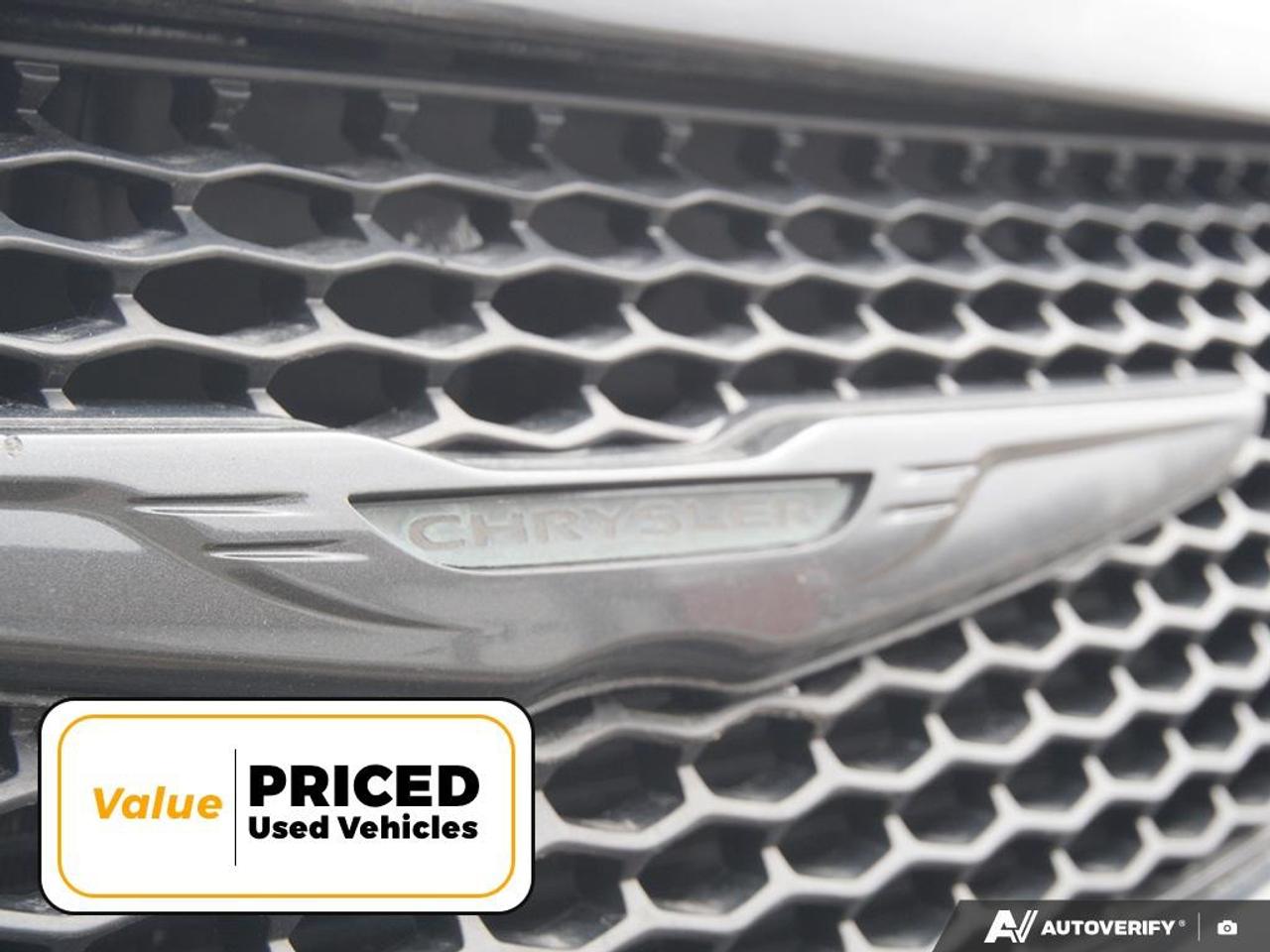 2018 Chrysler Pacifica Touring-L Plus Passenger Van Photo