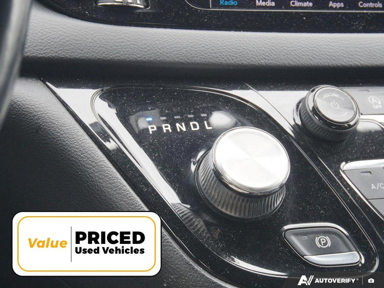 2018 Chrysler Pacifica Touring-L Plus Passenger Van Photo