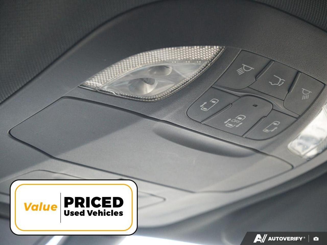 2018 Chrysler Pacifica Touring-L Plus Passenger Van Photo