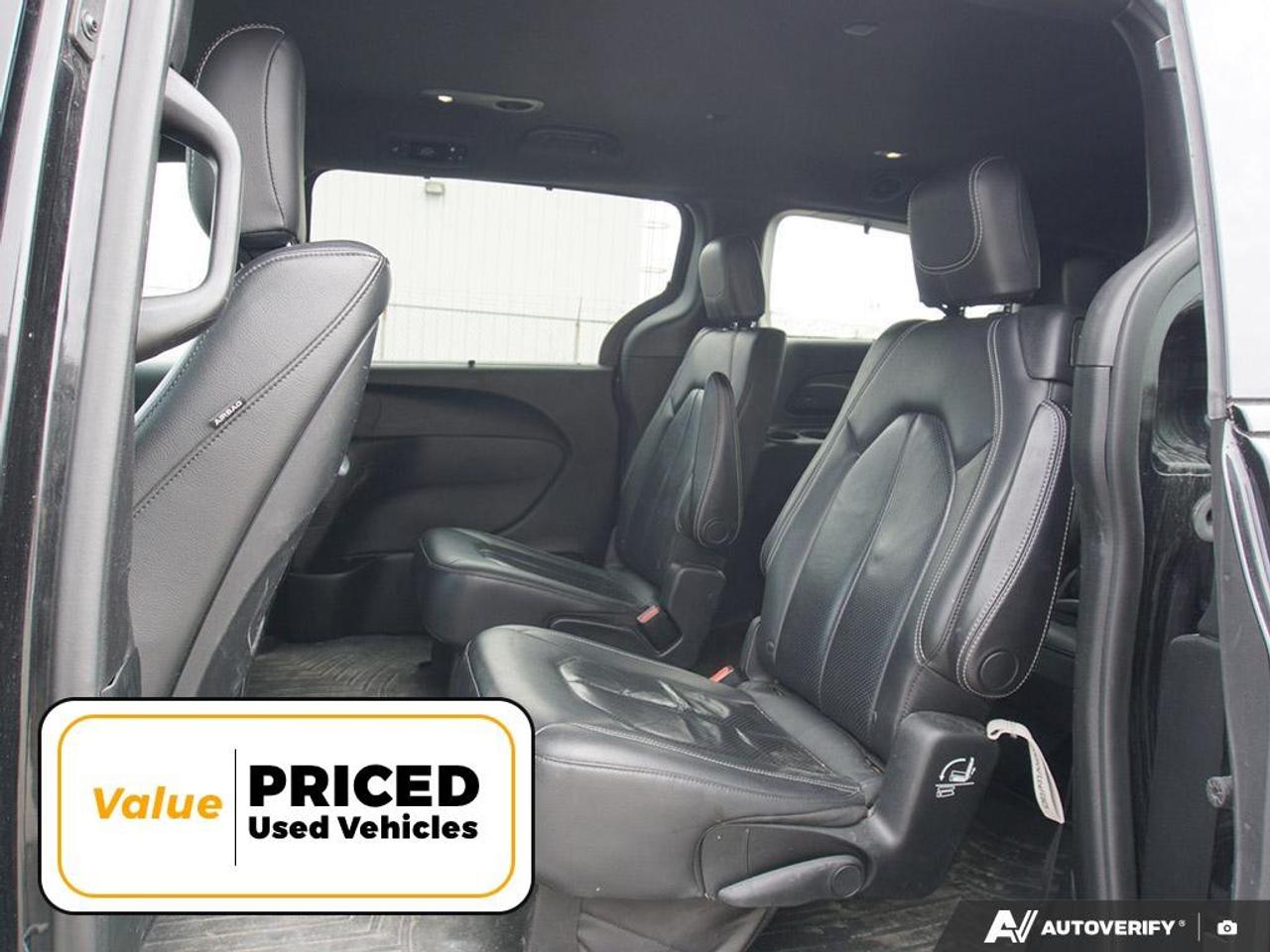 2018 Chrysler Pacifica Touring-L Plus Passenger Van Photo