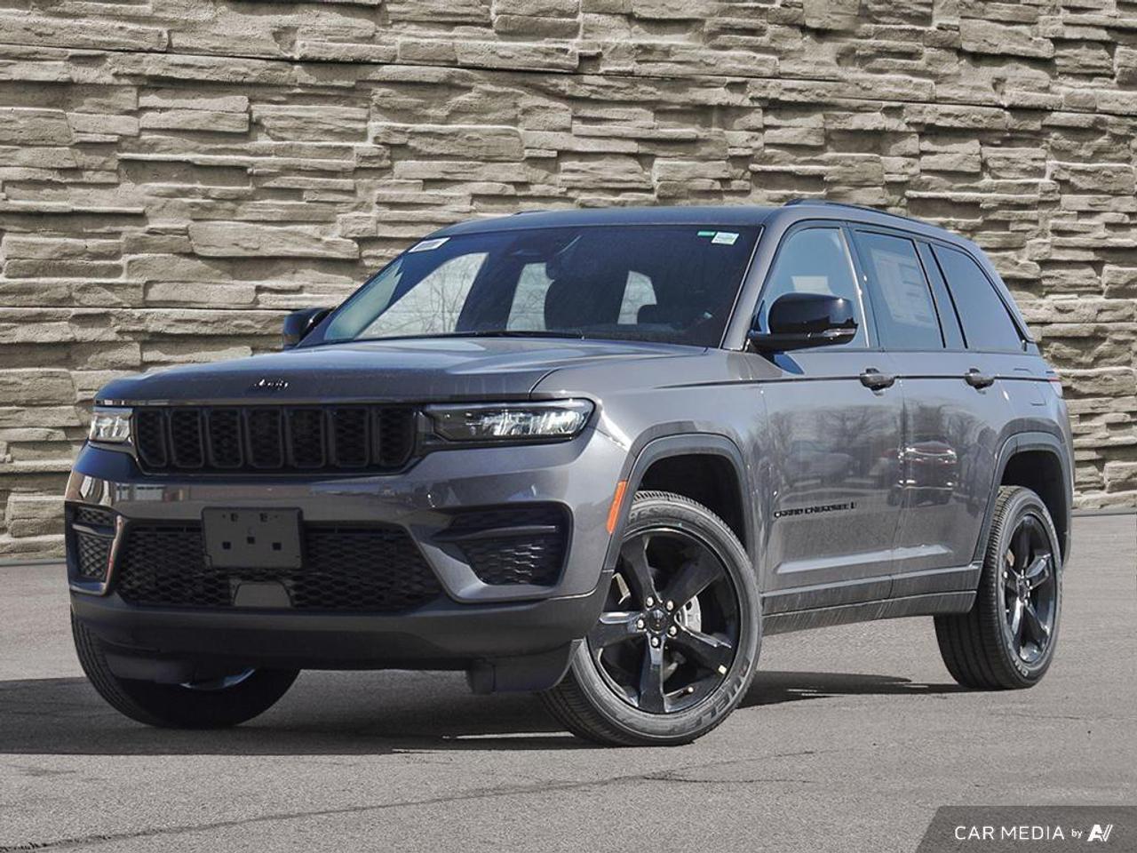 2025 Jeep Grand Cherokee Laredo 4dr 4x4 Photo