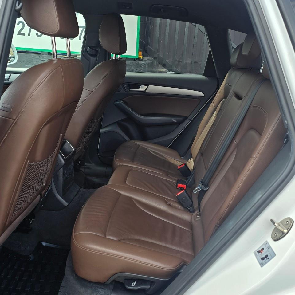 2015 Audi Q5 quattro 4dr 2.0T Komfort Photo