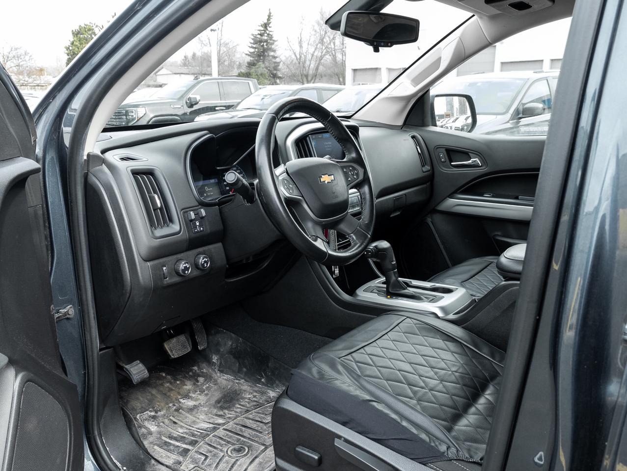2019 Chevrolet Colorado LT 4x4   V6   Trailering Package Photo