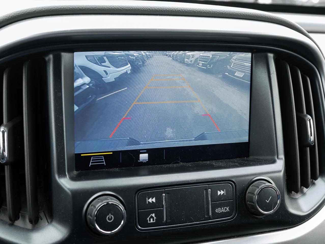 2019 Chevrolet Colorado LT 4x4   V6   Trailering Package Photo