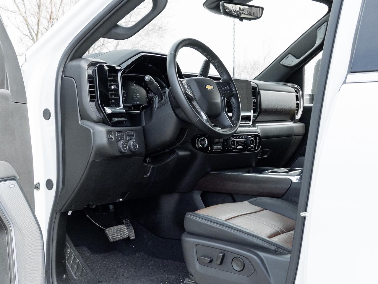 2026 Chevrolet SILVERADO 2500HD High Country Duramax   Z71   Fully Loaded Photo