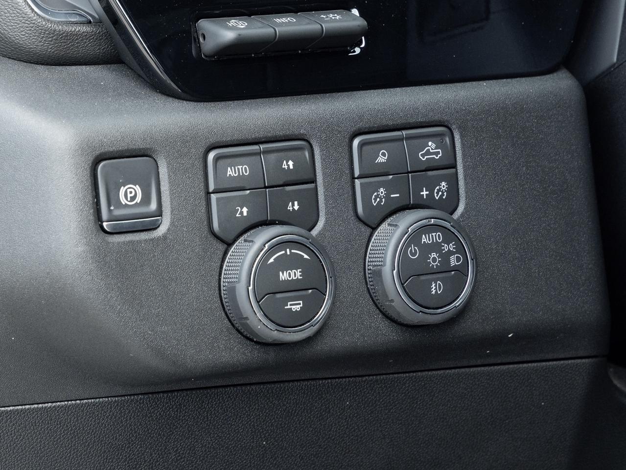 2026 Chevrolet SILVERADO 2500HD High Country Duramax   Z71   Fully Loaded Photo