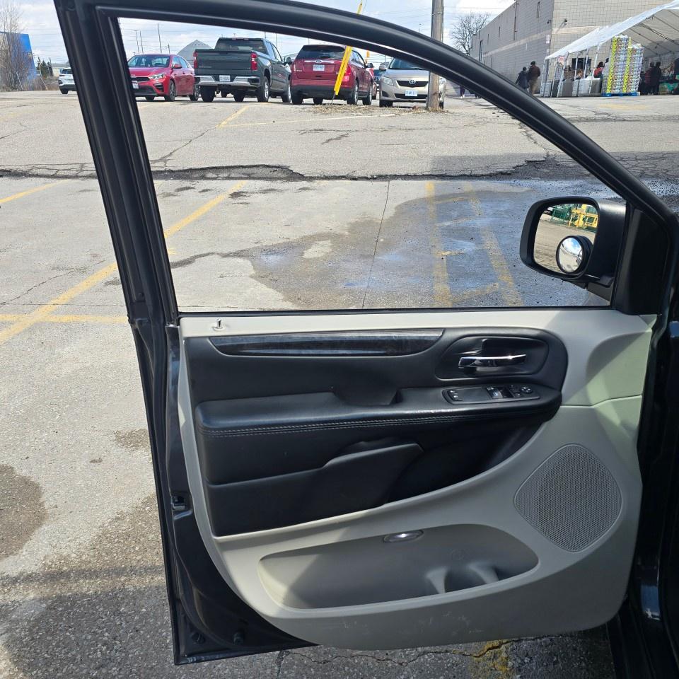 2017 Dodge Grand Caravan 4dr Wgn Canada Value Package Photo