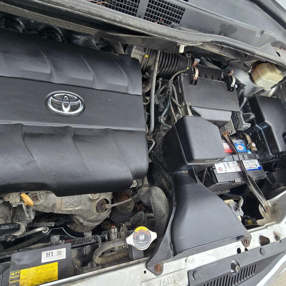2016 Toyota Sienna 5dr LE 7-Pass AWD Photo