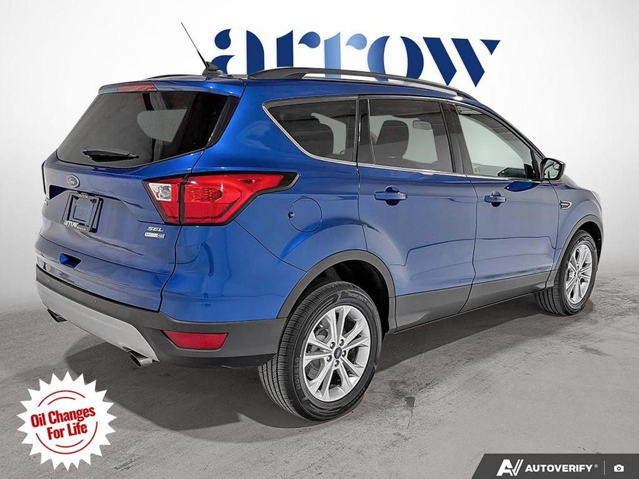 2019 Ford Escape SEL 4WD Photo